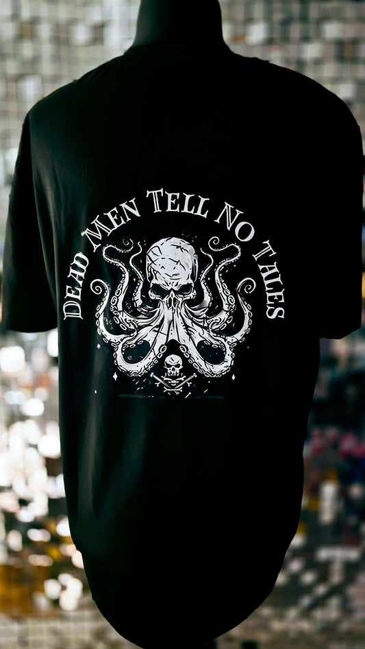 Dead Men Tell No Tales – Men’s Loose Fit T-Shirt